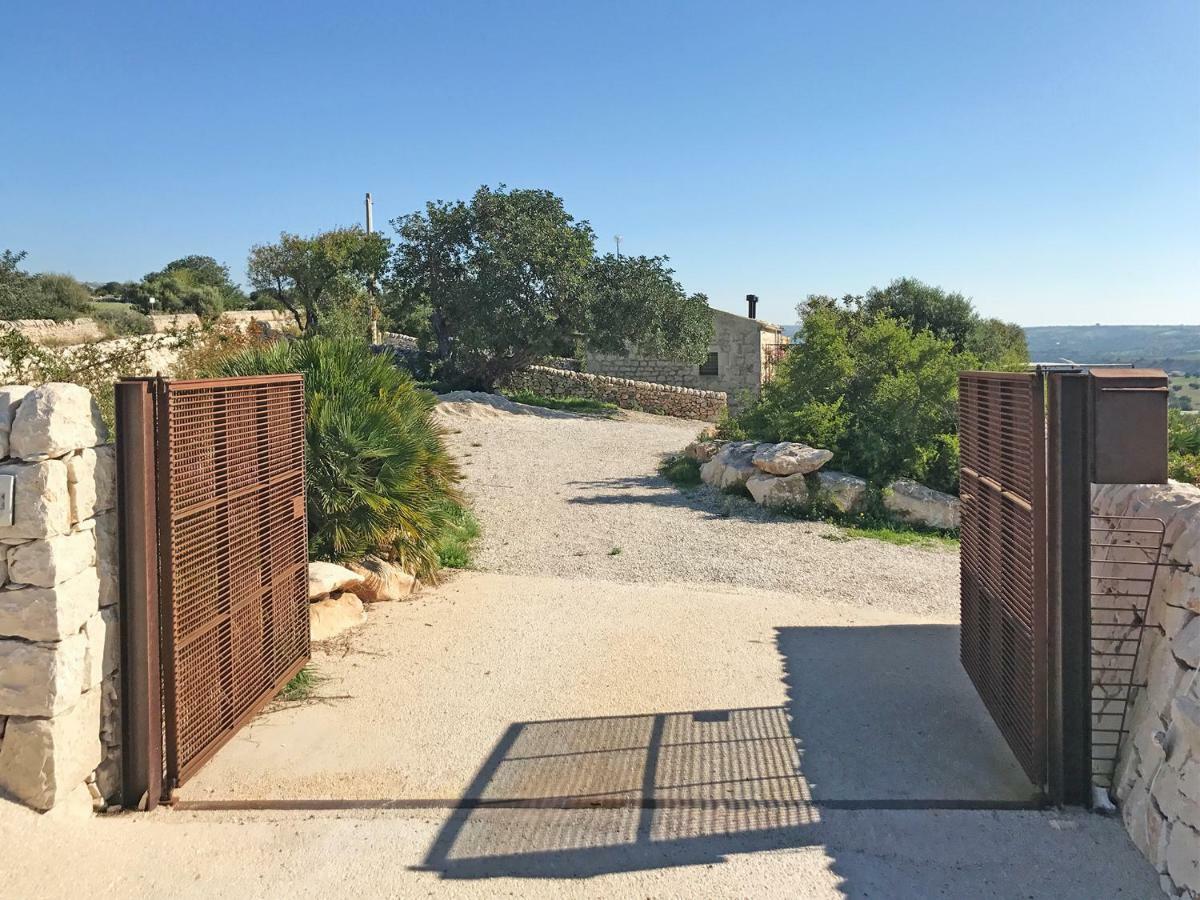 Casina Lanterne Apartment Marina di Ragusa Exterior photo
